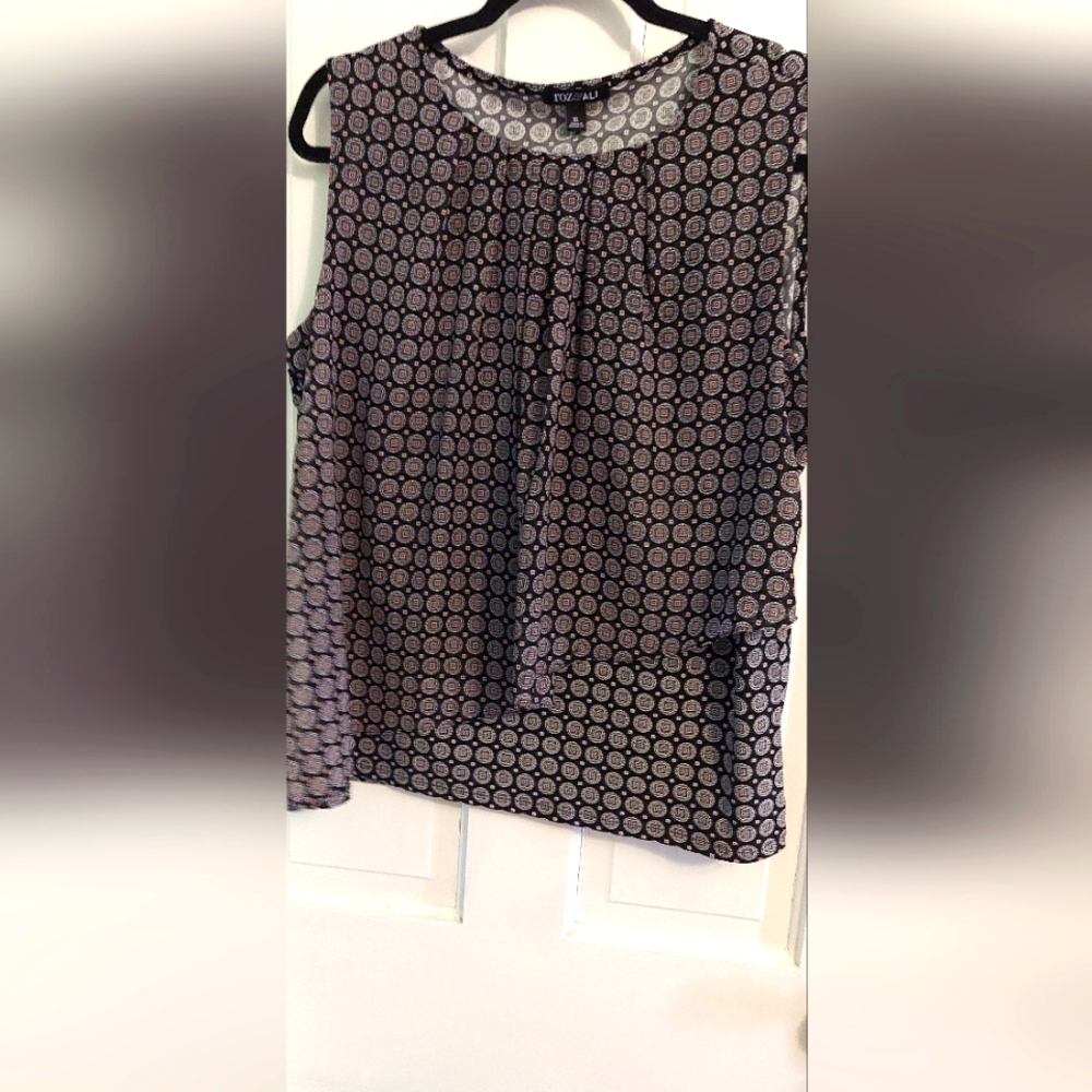 Roz & Ali XL top